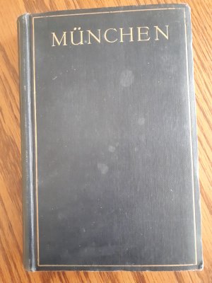 Berühmte Kunststätten Band 69/70: München