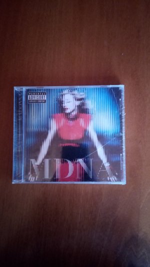 gebrauchter Tonträger – Madonna – MDNA