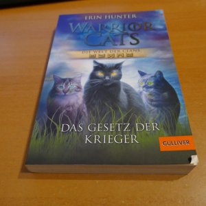 gebrauchtes Buch – Erin Hunter – Warrior Cats - Die Welt der Clans: Das Gesetz der Krieger