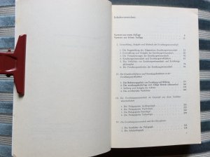 gebrauchtes Buch – Hermann Röhrs – Allgemeine Erziehungswissenschaft