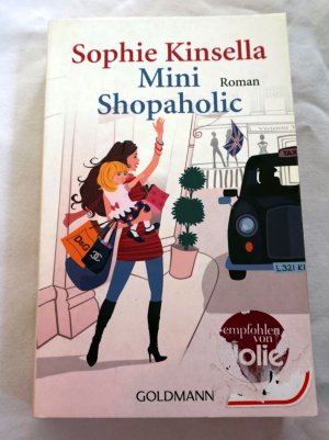 gebrauchtes Buch – Sophie Kinsella – Mini Shopaholic - Ein Shopaholic-Roman 6