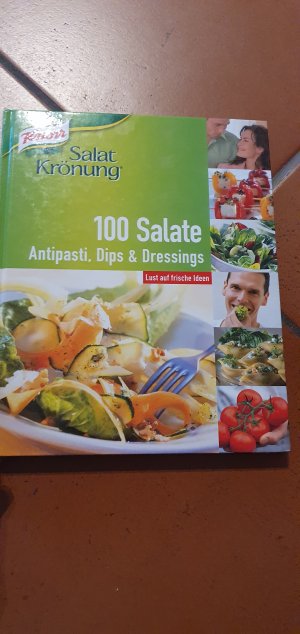 gebrauchtes Buch – 100 Salate