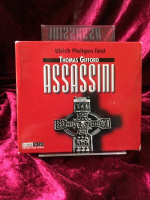 Ulrich Pleitgen liest Thomas Gifford Assassini. 7 CDs. Aus dem Englischen von Wolfgang Neuhaus unter Mitarbeit von Dörthe Emig. Regie und Produktion: Marc Sieper.