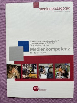 gebrauchtes Buch – Susanne Bergmann, Jürgen Lauffer – Medienpädagogik: Medienkompetenz - Modelle und Projekte , Printteil + CD-ROM