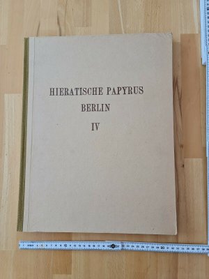 Hieratische Papyrus Berlin, Band IV: Literarische Texte des Mittleren Reiches I: Die Klagen des Bauern.