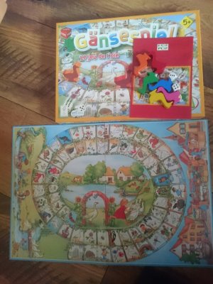 gebrauchtes Spiel – GÄNSESPIEL- mit großen Figuren aus Holz