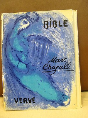 Bible - Verve. Hier nur die Einbanddecke mit Vorder-und Rückdeckel mit Originallithographien Chagalls. ( Ohne Buchblock - please notice. Only the binding […]