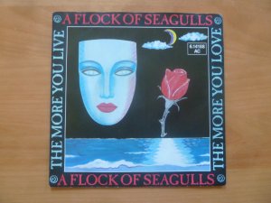 gebrauchter Tonträger – A FLOCK OF SEAGULLS – A FLOCK  OF SEAGULLS "THE MORE YOU LIVE, THE MORE YOU LOVE / LOST CONTROL"