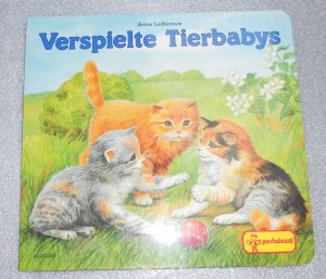 Verspielte Tierbabys