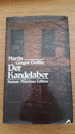 Der Kandelaber