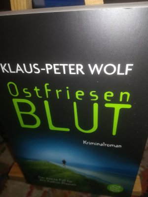 gebrauchtes Buch – Wolf Klaus Peter – Ostfriesenblut