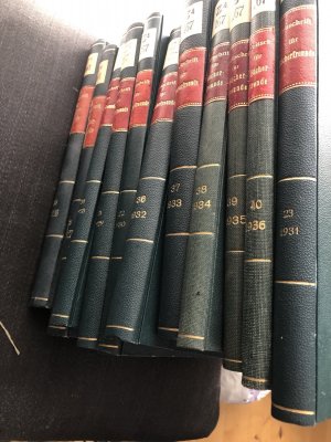 Zeitschrift für Bücherfreunde. 11 Bände verschiedene Jahrgänge 1926-1930 und 1931-1936 Organ der Gesellschaft der Bibliophilen usw., Begründet von F. […]