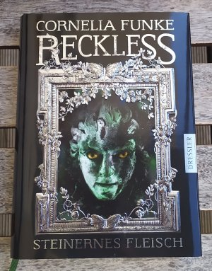 gebrauchtes Buch – Funke, Cornelia; Wigram – Reckless 1 - Steinernes Fleisch