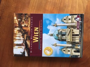 gebrauchtes Buch – Annette Krus-Bonaza – Wien MM-City - Reisehandbuch mit vielen praktischen Tipps.