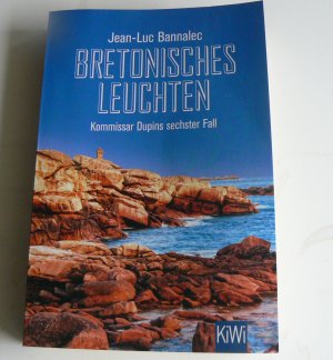 gebrauchtes Buch – Jean-Luc Bannalec – Bretonisches Leuchten - Kommissar Dupins sechster Fall