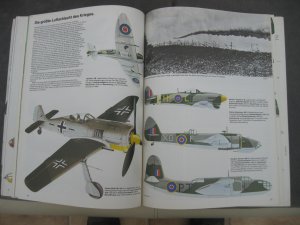 gebrauchtes Buch – Konvolut von 3 Büchern – Die Geschichte der Luftwaffe / Die Bomber kommen / Flugzeugeuge des 2. Weltkrieges