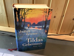 gebrauchtes Buch – Judith Lennox – Tildas Geheimnis