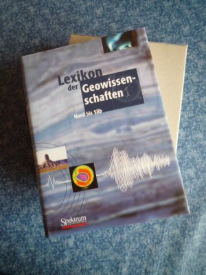 Lexikon der Geowissenschaften: Band 4