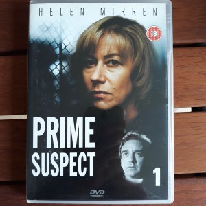 Prime Suspect 1  (Deutsch: Heißer Verdacht)