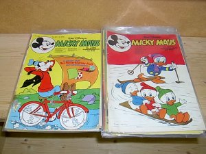 Walt Disneys Micky Maus (Die größte Jugendzeitschrift der Welt). Konvolut / Paket / Sammlung von 16 Heften des Jahrgangs 1976, (ohne Extra / Extras, Poster […]