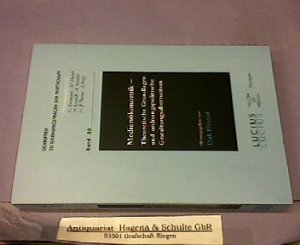 gebrauchtes Buch – Wentzel, Dirk  – Medienökonomik-theoretische Grundlagen und ordnungspolitische Gestaltungsalternativen. (= Schriften zu Ordnungsfragen der Wirtschaft, Band 89).