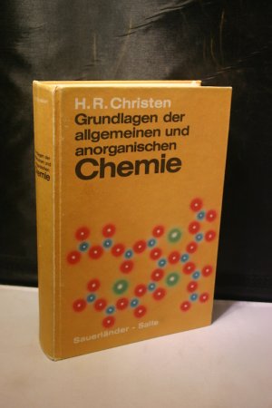 Grundlagen der allgemeinen und anorganischen Chemie