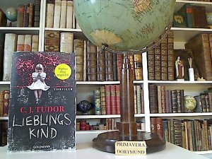 gebrauchtes Buch – Tudor, C. J – Lieblingskind. Thriller. Deutsch von Werner Schmitz.