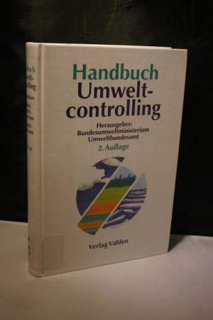 gebrauchtes Buch – Bundesumweltministerium und Umweltbundesamt  – Handbuch Umweltcontrolling