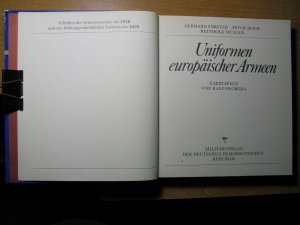 gebrauchtes Buch – Förster – Uniformen europäischer Armeen