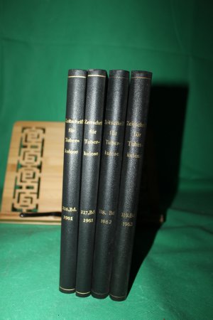 Zeitschrift für Tuberkulose und Erkrankungen der Thoraxorgane. - 116.- 119. Bd. / 1961-1963 (geb. Jahresbd.)