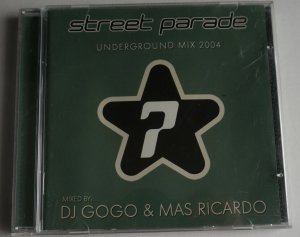 gebrauchter Tonträger – DJ Gogo & Mas Ricardo – CD DJ Gogo & Mas Ricardo Street Parade Underground Mix 2004 Elevator