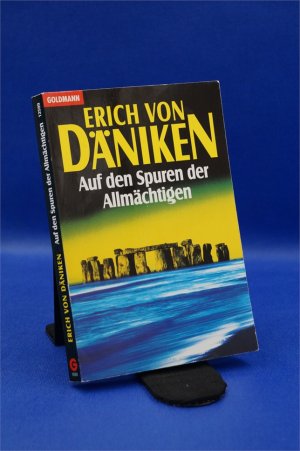 gebrauchtes Buch – Däniken, Erich von – Auf den Spuren der Allmächtigen + :::Geschenk:::