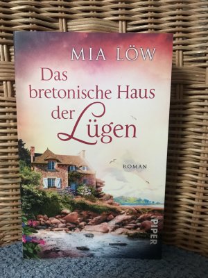 gebrauchtes Buch – Mia Löw – Das bretonische Haus der Lügen