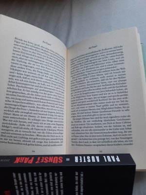 gebrauchtes Buch – John Updike – S