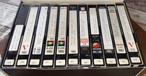 11 gebrauchte VHS Videos zum Wiederbespielen /bespielt mit Western/Action/Thriller Leerkassetten !