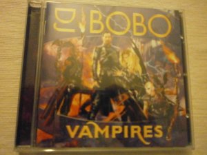 gebrauchter Tonträger – DJ BOBO – DJ Bobo "VAMPIRES" gebrauchter Tonträger – DJ BOBO – DJ Bobo "VAMPIRES"