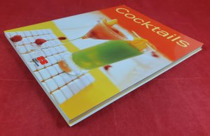 gebrauchtes Buch – Cocktails