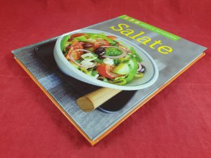 gebrauchtes Buch – Salate – Salate