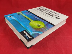 gebrauchtes Buch – Günter Born – Arbeiten mit der Registrierung von Windows 2000/XP