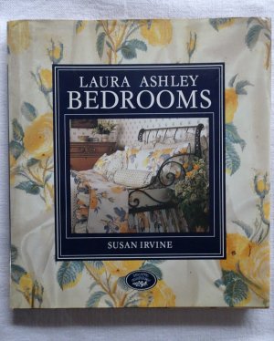 gebrauchtes Buch – Susan Irvine – Laura Ashley Bedrooms