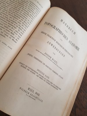 Handbuch der topographischen Anatomie und ihrer praktisch medicinisch-chirurgischen Anwendungen. 2 Bände in einem.