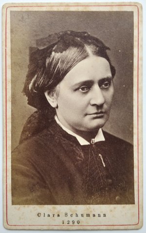 Clara Schumann (1819-1896). Portrait-Fotografie