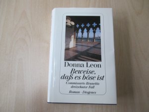 gebrauchtes Buch – Donna Leon – Beweise, dass es böse ist