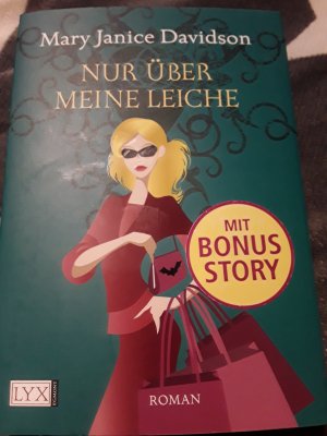 gebrauchtes Buch – Davidson, Mary Janice – Nur über meine Leiche