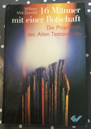 16 Männer mit einer Botschaft