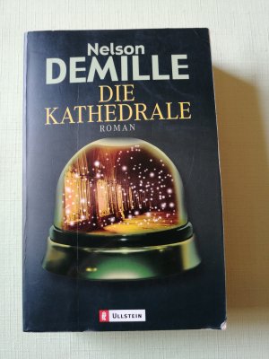 gebrauchtes Buch – Nelson DeMille – Die Kathedrale