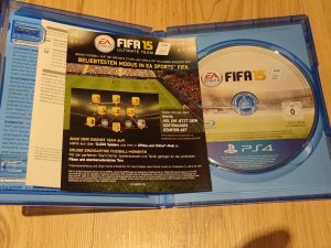 gebrauchtes Spiel – FIFA 15