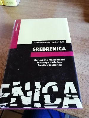 gebrauchtes Buch – Honig, Jan W – Srebrenica