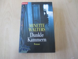 gebrauchtes Buch – Minette Walters – Dunkle Kammern