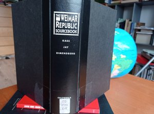 gebrauchtes Buch – Anton Kaes – The Weimar Republic Sourcebook